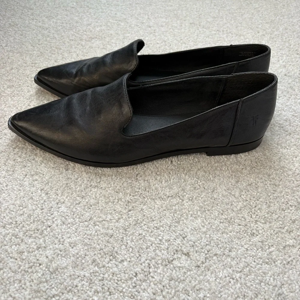 FRYE-  Kenzie Venetian Black Leather flats Sz 11 - Picture 4 of 8